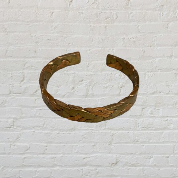 JEWELRY BUNDLE -- 17 Pieces, Necklaces, Cuffs, Bracelets, Hoop Earrings, Rings - Picture 10 of 16